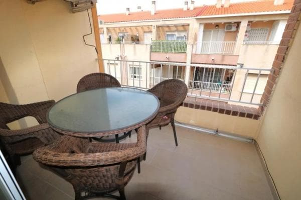 Piso en venta en Calle Goleta, Torrevieja
photo 1