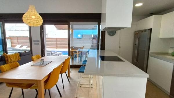 Chalet independiente en venta en Desamparados-Hurchillo-Torremendo, Orihuela
thumbnail 2