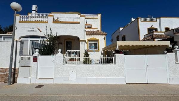 Chalet wolnostojący na sprzedaż w Desamparados-Hurchillo-Torremendo, Orihuela thumbnail 2