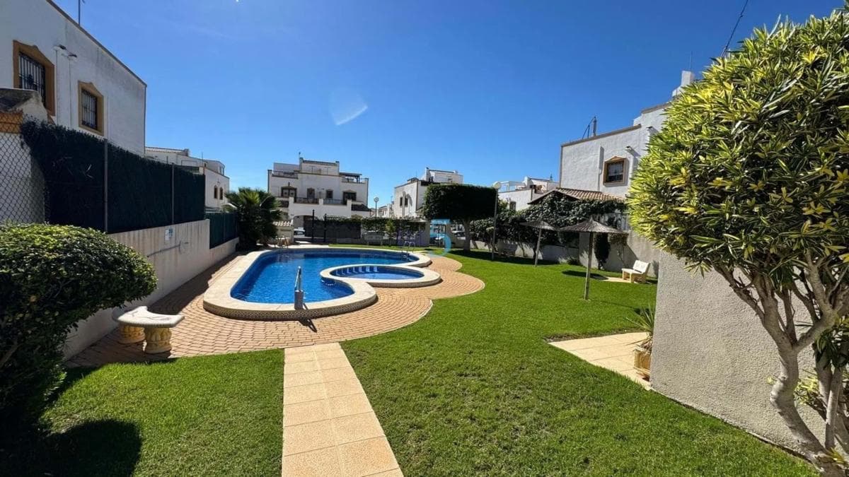 Venta de chalet independiente en Desamparados-Hurchillo-Torremendo, Orihuela
photo 5