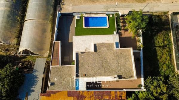 Chalet independiente en venta en Desamparados-Hurchillo-Torremendo, Orihuela
thumbnail 2
