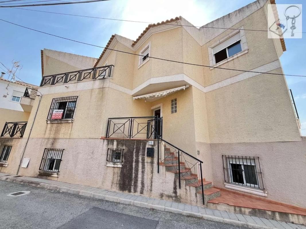 Propiedades en venta y alquiler en España photo 5