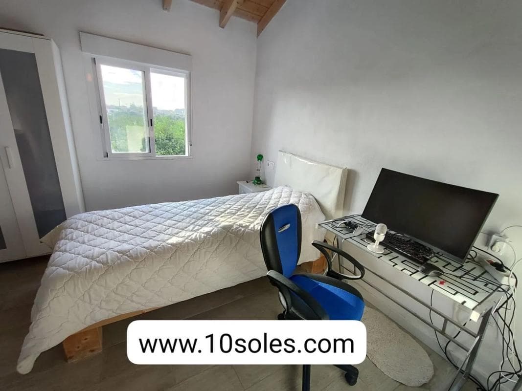 Venta de chalet adosado en Desamparados-Hurchillo-Torremendo , Orihuela photo 3