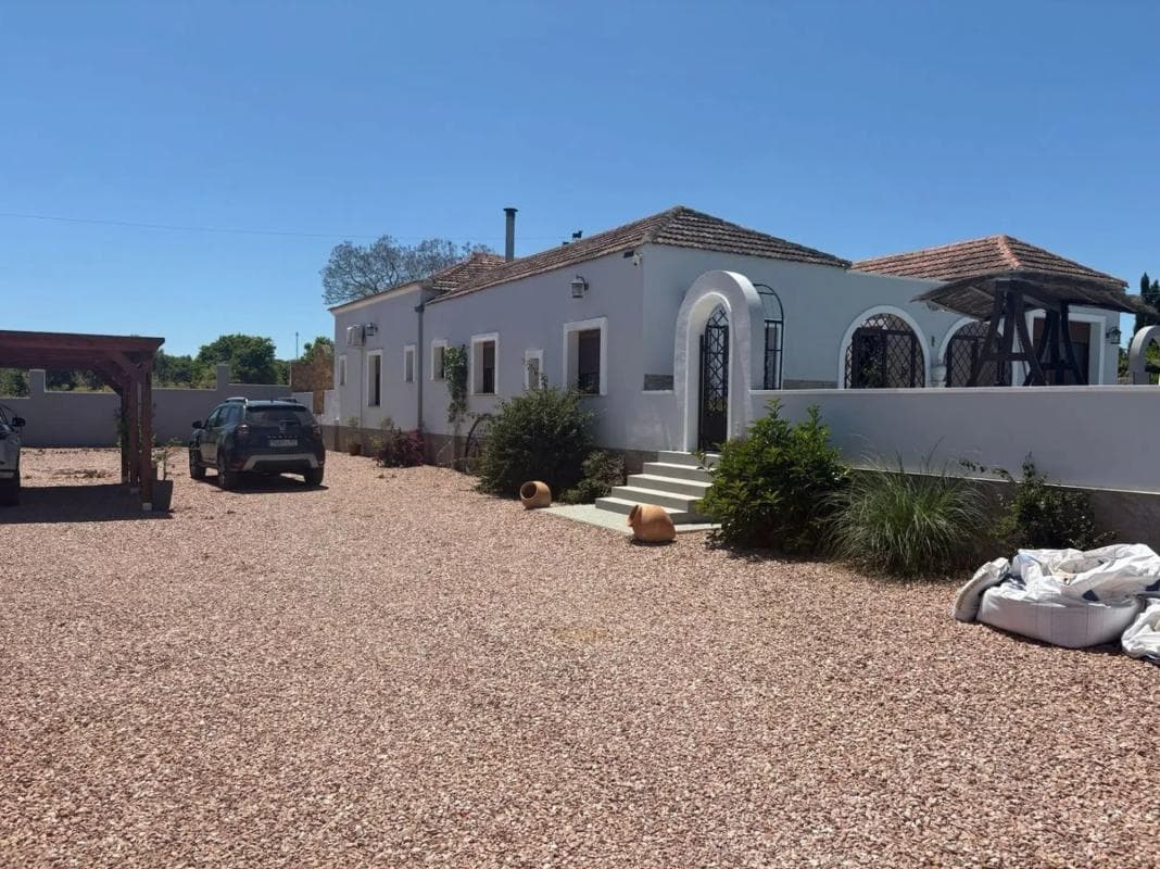 Venta de chalet independiente en Camino de los Almendros, 3, Orihuela
photo 3