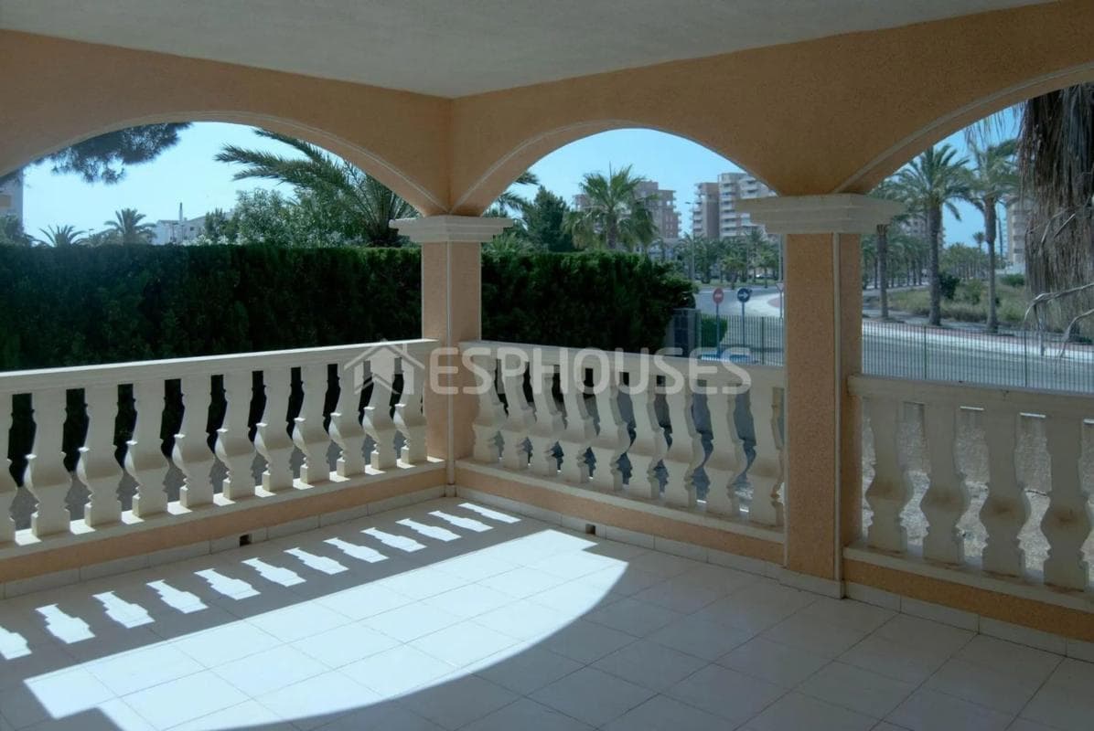 Venta de chalet independiente en Molins-Campaneta-San Bartolomé, Orihuela
photo 2