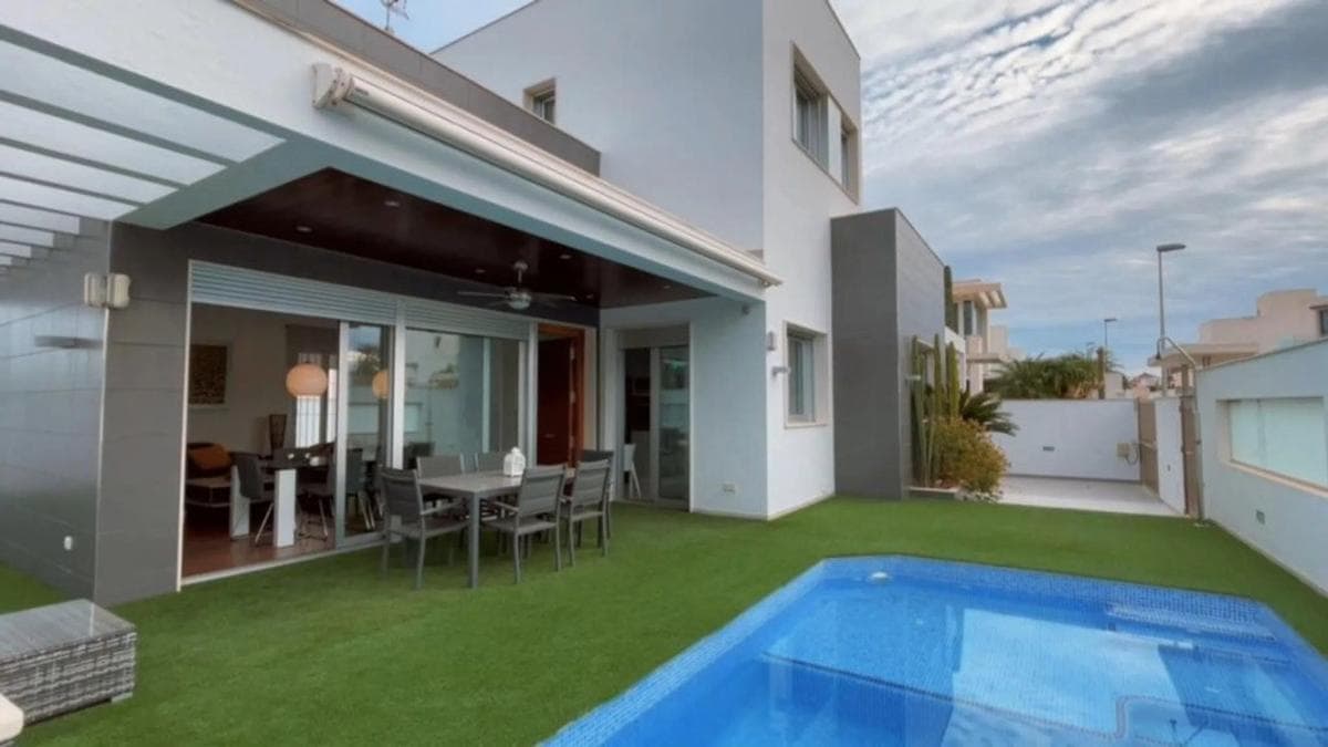 Venta de chalet independiente en Montepinar-La Aparecida-Raiguero, Orihuela
photo 4