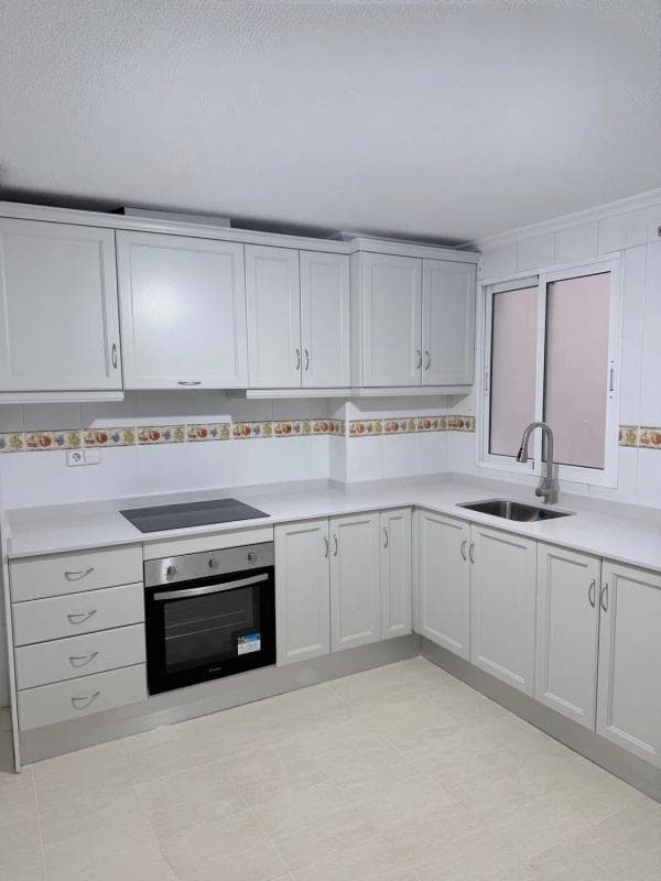 Venta de piso en Calle Comandante Manuel Gimeno, 32, Orihuela
photo 4
