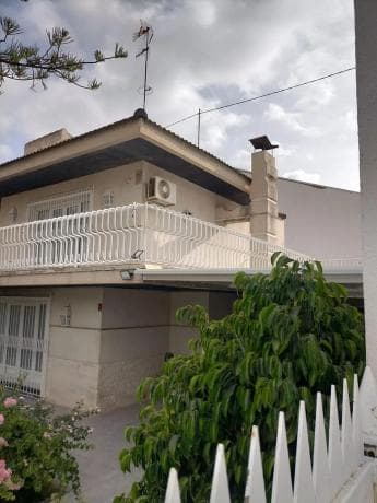 Chalet wolnostojący na sprzedaż w Calle Doctor Garcia Rogel s/n, Orihuela photo 1