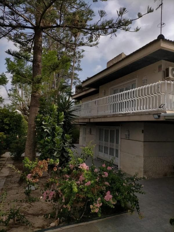 Venta de chalet independiente en Calle Doctor Garcia Rogel s/n, Orihuela
photo 2