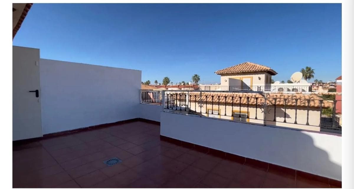 Venta de chalet adosado en Calle Galena, 3 , Orihuela photo 5