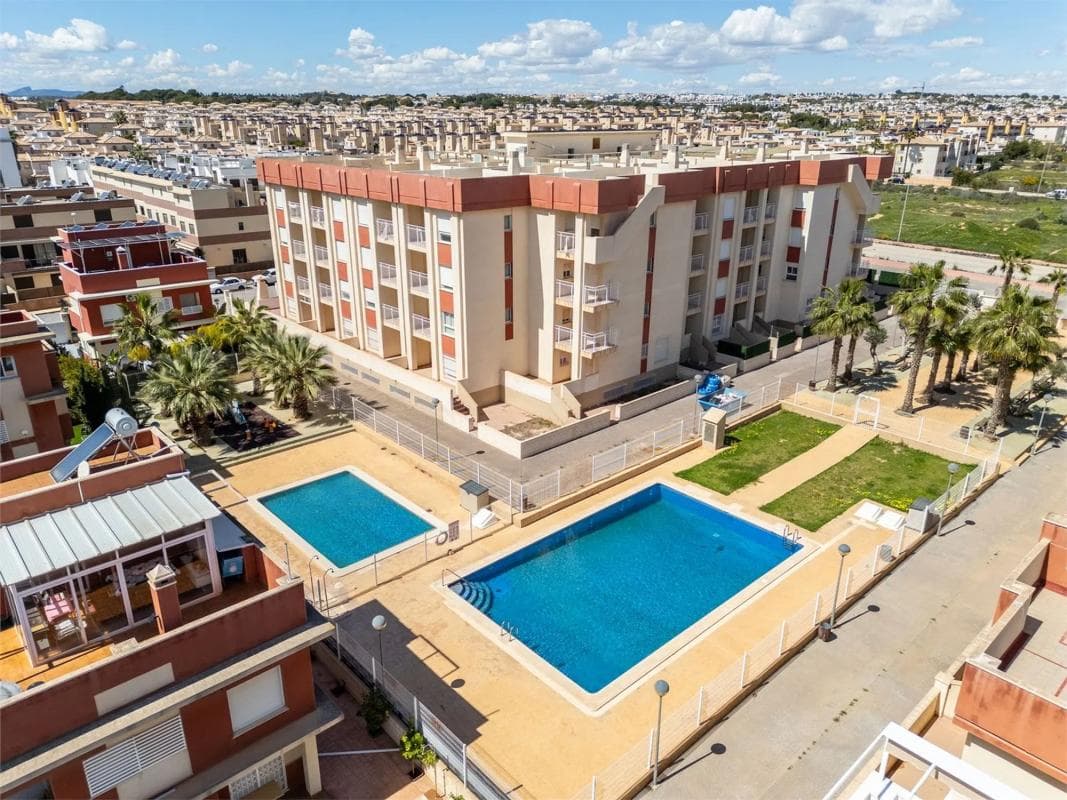 Venta de piso en Calle Cabo Prior, Orihuela
photo 2