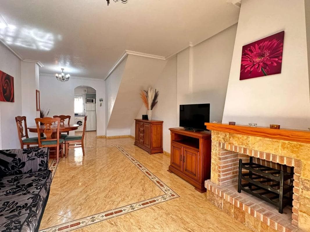 Sprzedaż duplexu w Barrio Los Almendros-La Florida, Orihuela photo 4