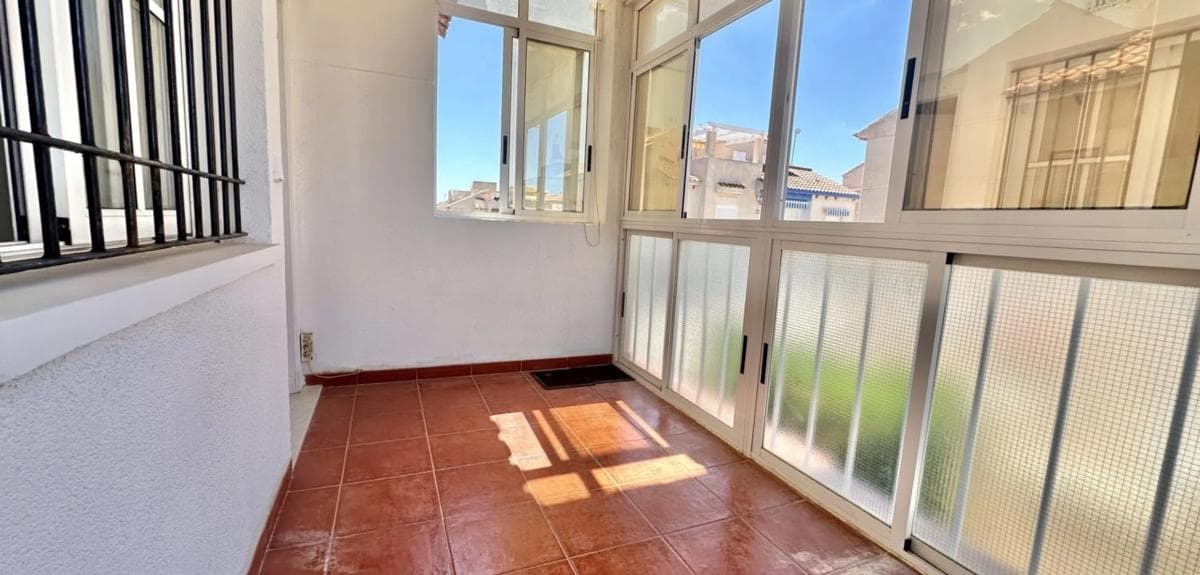 Venta de ático en Calle Guapiles, 1, Orihuela photo 2