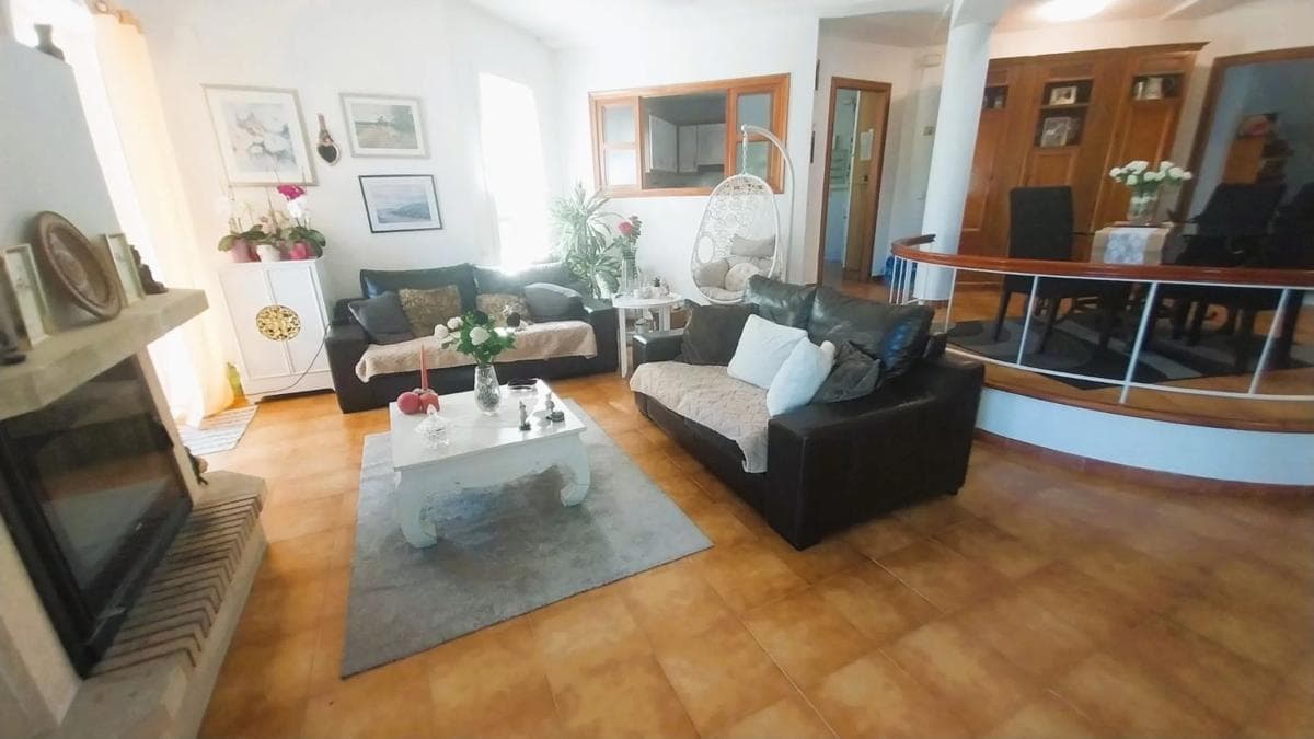 Sprzedaż niezależnego domku jednorodzinnego w Calle l'Arbocer, Altea photo 5