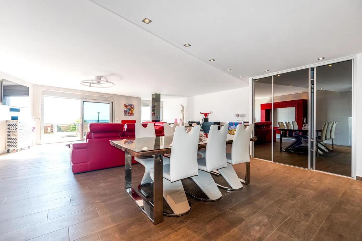 Sale of apartment in Zona de Mascarat, Altea
photo 3