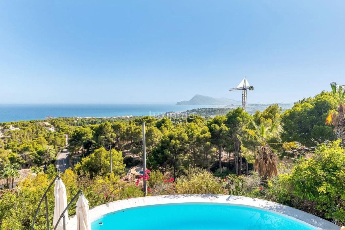 Sprzedaż niezależnego domku jednorodzinnego w Altea la Vella, Altea photo 2