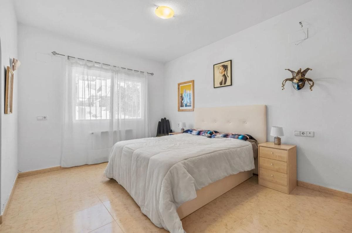 Sprzedaż niezależnego domku jednorodzinnego w Urbanización Jardines de Alhama, Altea photo 5