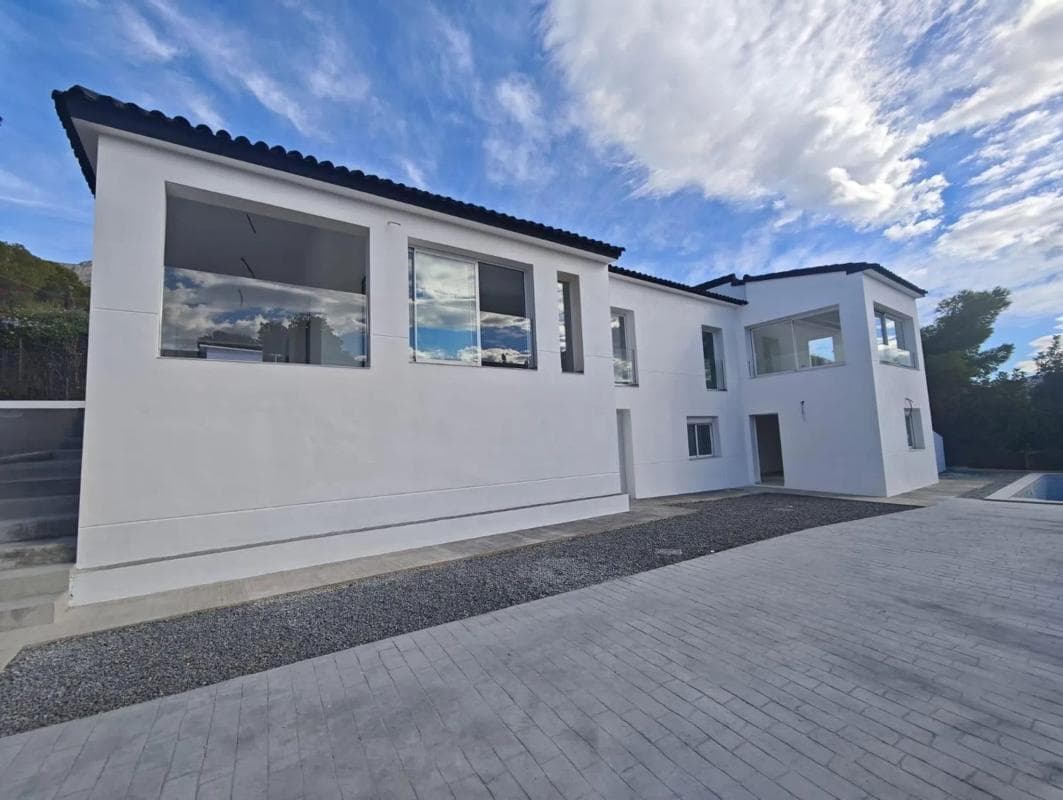 Sprzedaż niezależnego domku jednorodzinnego w Altea la Vella, Altea photo 4