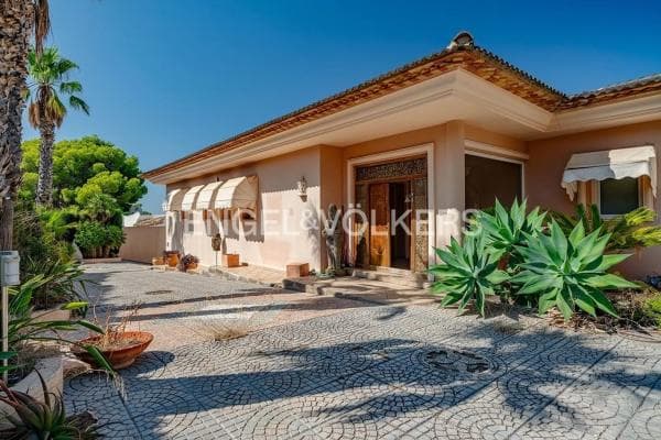 Chalet wolnostojący na sprzedaż w Altea la Vella, Altea thumbnail 2
