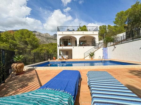 Chalet wolnostojący na sprzedaż w Calle Baladre, Altea photo 1