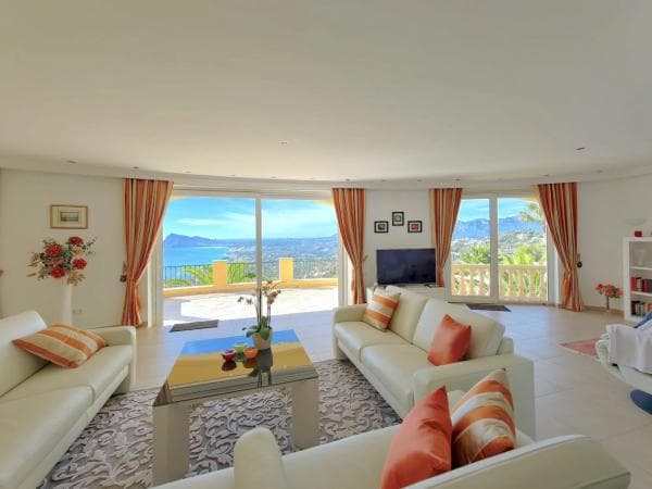 Chalet independiente en venta en Calle Noruega-a.h, Altea
photo 1