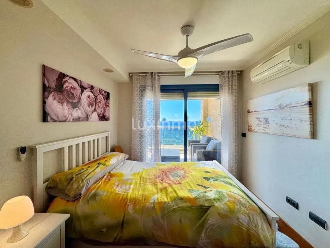 Sale of apartment in Zona de Mascarat, Altea
photo 3