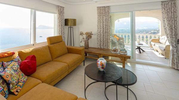 Chalet independiente en venta en Avenida Europa, Altea
thumbnail 1