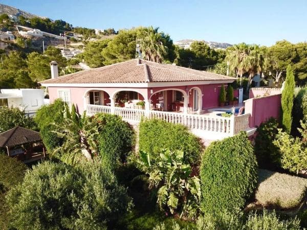 Chalet independiente en venta en Zona de Mascarat, Altea
photo 1