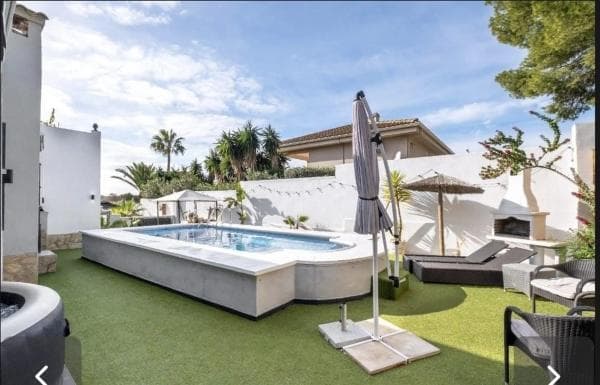 Chalet independiente en venta en Altea Pueblo, Altea
thumbnail 2