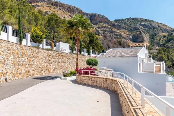 Chalet independiente en venta en Altea la Vella, Altea
thumbnail 1