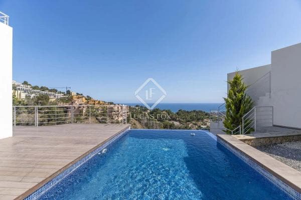 Chalet independiente en venta en Calle Media, Altea
photo 1