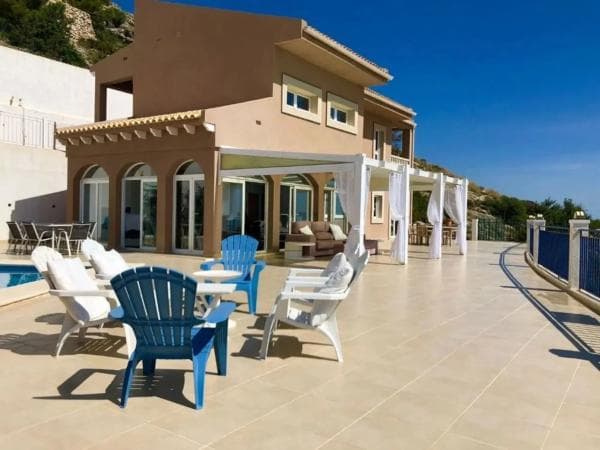 Chalet independiente en venta en Calle El Pou, Altea
photo 1