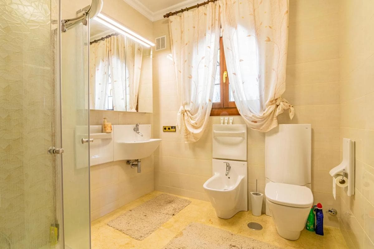 Sprzedaż niezależnego domku jednorodzinnego w Altea la Vella, Altea photo 4