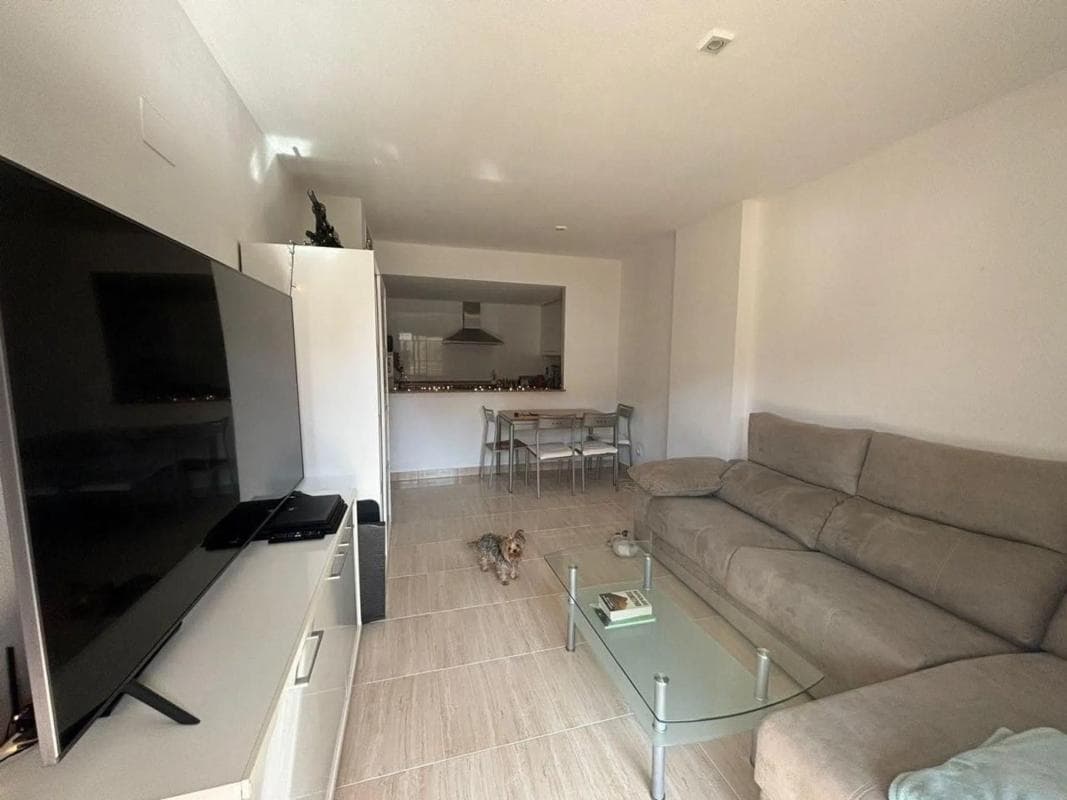 Venta de piso en Avenida Mestral, La Villajoyosa / Vila Joiosa
photo 2