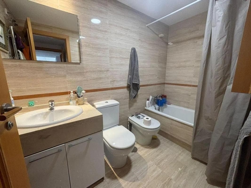 Venta de piso en Avenida Mestral, La Villajoyosa / Vila Joiosa
photo 5