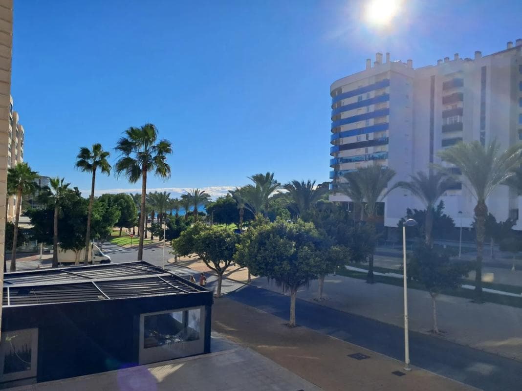 Venta de piso en Barrio Bulevar - Puerta Mítica, La Villajoyosa / Vila Joiosa
photo 3