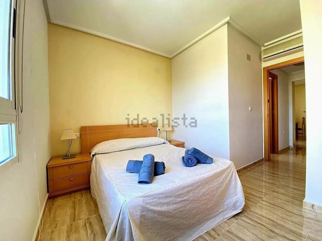 Venta de piso en Avenida Mestral, La Villajoyosa / Vila Joiosa
photo 3