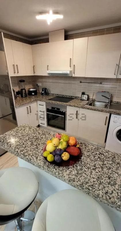Venta de piso en Avenida Mestral, La Villajoyosa / Vila Joiosa
photo 4
