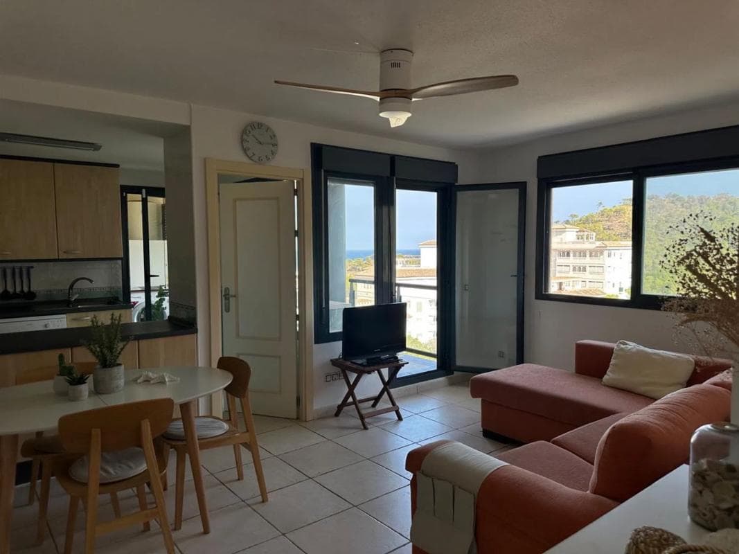 Sprzedaż mieszkania w CL TRAMUNTANA, La Villajoyosa / Vila Joiosa
photo 3
