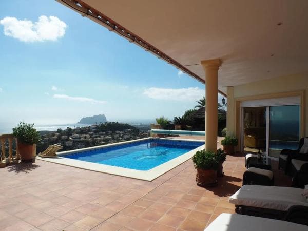 Chalet independiente en venta en Pinar de Advocat-Cometa, Moraira
photo 1