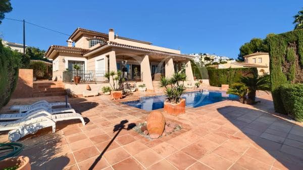 Chalet independiente en venta en Calle Benisiva, 1, Moraira
thumbnail 2