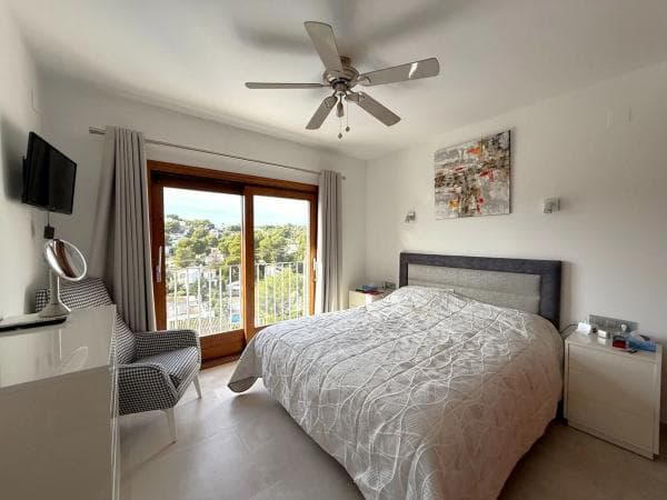 Chalet independiente en venta en CL PUERTO DE ENCINA, Moraira
thumbnail 1