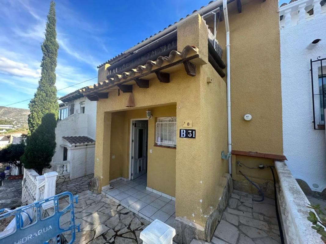 Venta de chalet adosado en Calle Ávila , Moraira photo 3