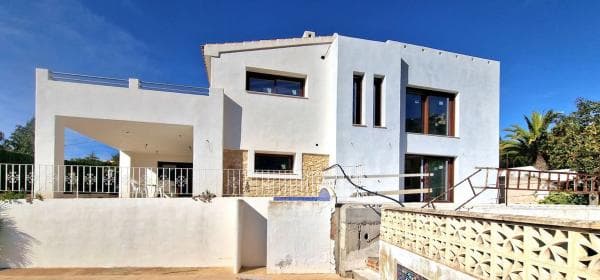 Chalet independiente en venta en Paichi, Moraira
thumbnail 1
