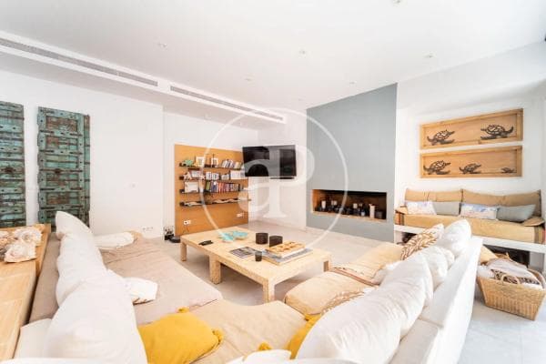 Chalet independiente en venta en Paichi, Moraira
photo 1