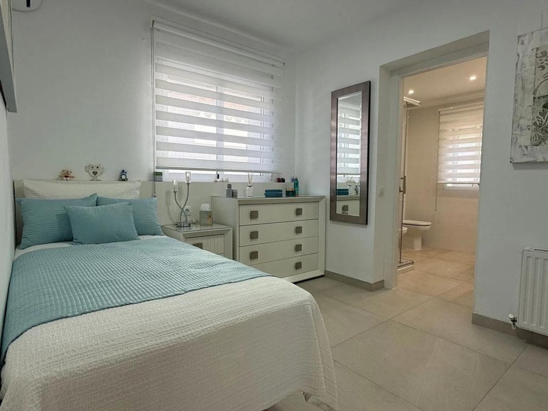 Sale of independent chalet in Pinar de Advocat-Cometa, Moraira
photo 4