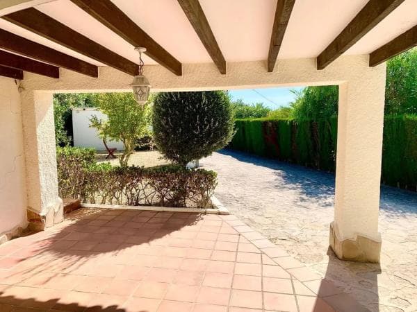 Chalet independiente en venta en Benimeit-Tabaira, Moraira
thumbnail 2