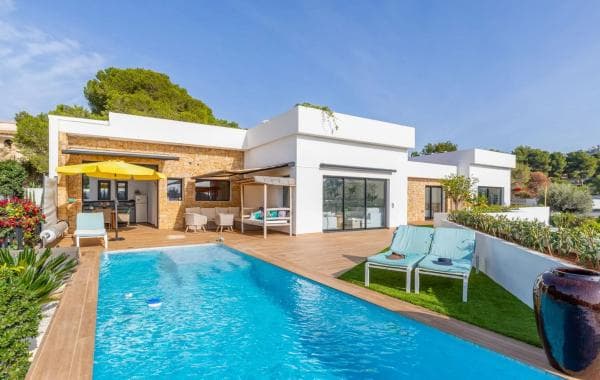 Chalet independiente en venta en Calle Mar de Bali, 18, Moraira
thumbnail 1