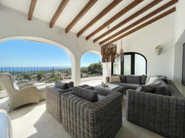 Chalet independiente en venta en Benimeit-Tabaira, Moraira
thumbnail 1
