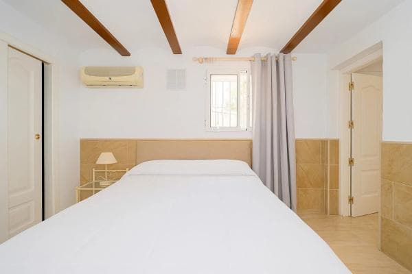 Chalet independiente en venta en Benimeit-Tabaira, Moraira
thumbnail 2